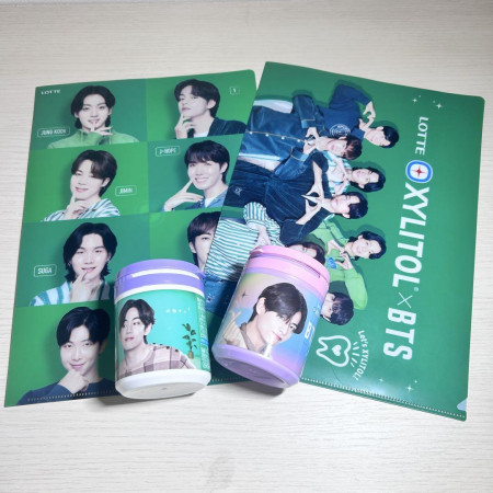 LOTTE XYLITOL × BTS Bottle and Clear File.
